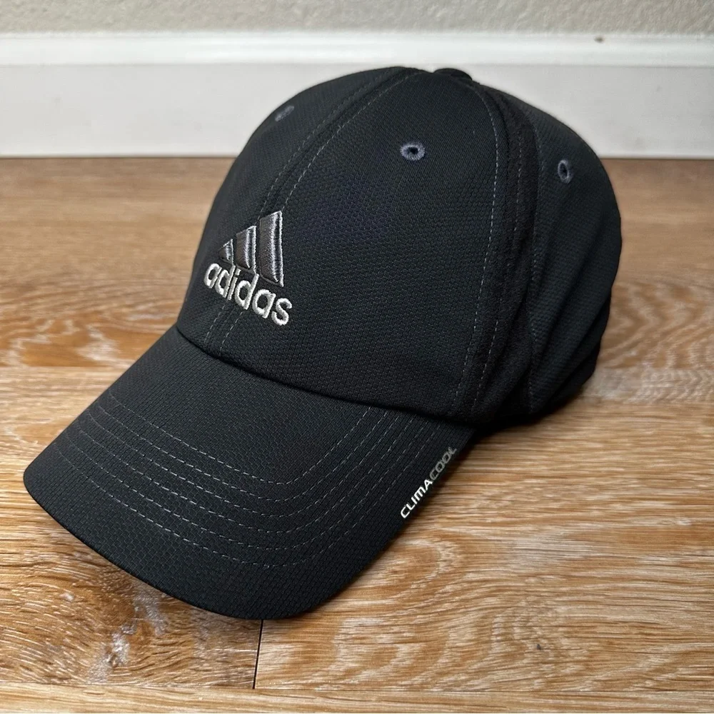 Adidas Climacool Black Gray Adjustable Strapback Men's Cap Hat, OS